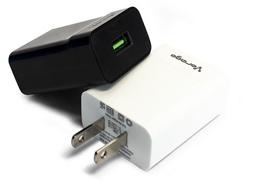 Imagen 1 del producto “Cargador VORAGO AU-302-WH - Blanco, Fast Charge 2.4A ”