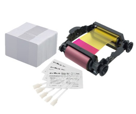 Imagen 1 del producto “KIT de Consumible para BADGY ( VBDG205EU ) incluye 1 cinta para 100 impresiones a color - 100 tarjetas de PVC blancas de 30 milésimas. ”