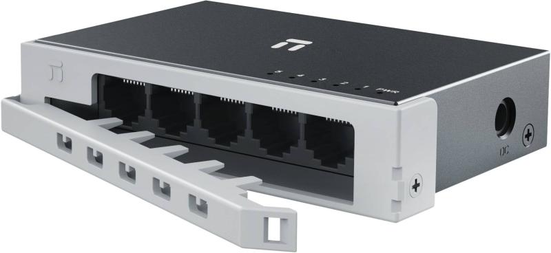 Imagen 1 del producto “Switch NETIS modelo ST105D - 5 puertos 10/100Mbps Switch de escritorio, carcasa metálica con Seguro de conector incorporado, No administrable ”
